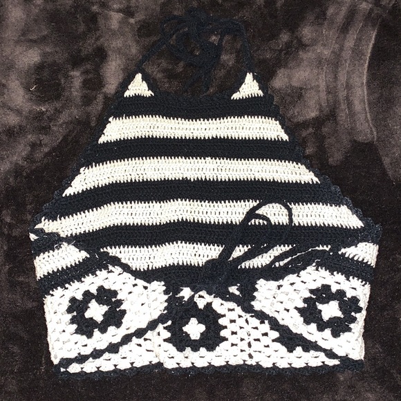 Top - Picture 2 of 2